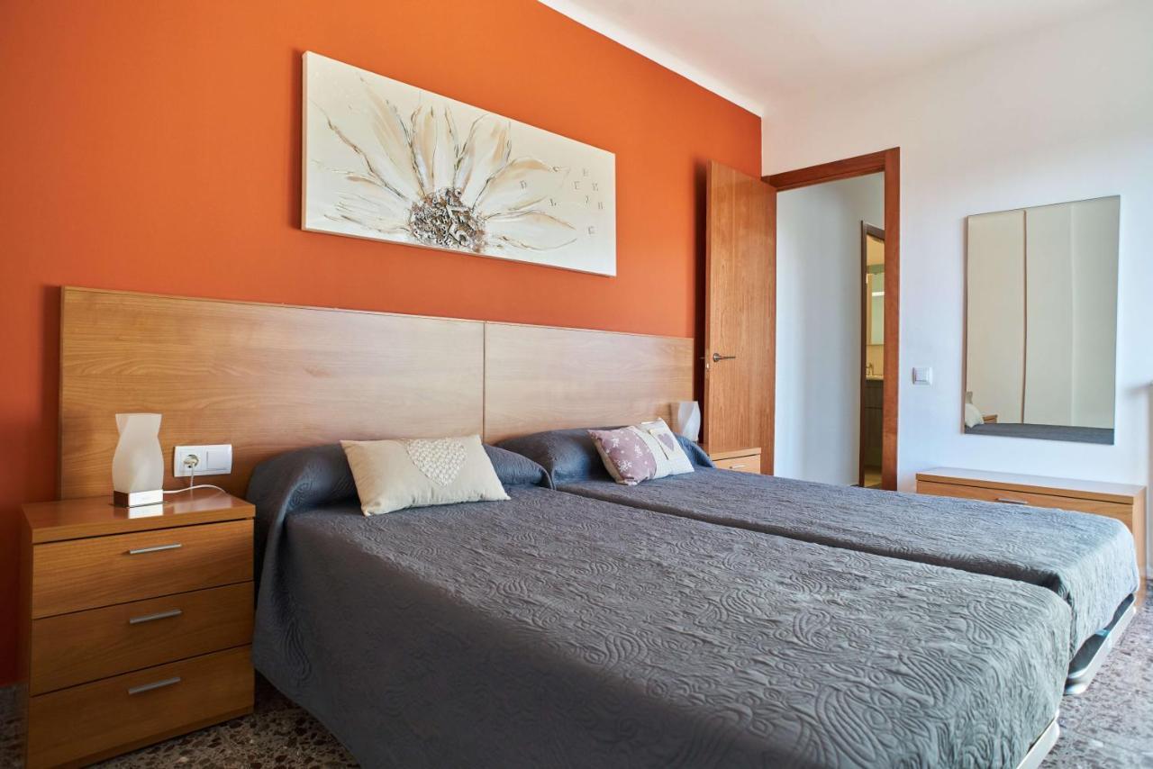 Manresa Apartamentos Turisticos Ngoại thất bức ảnh